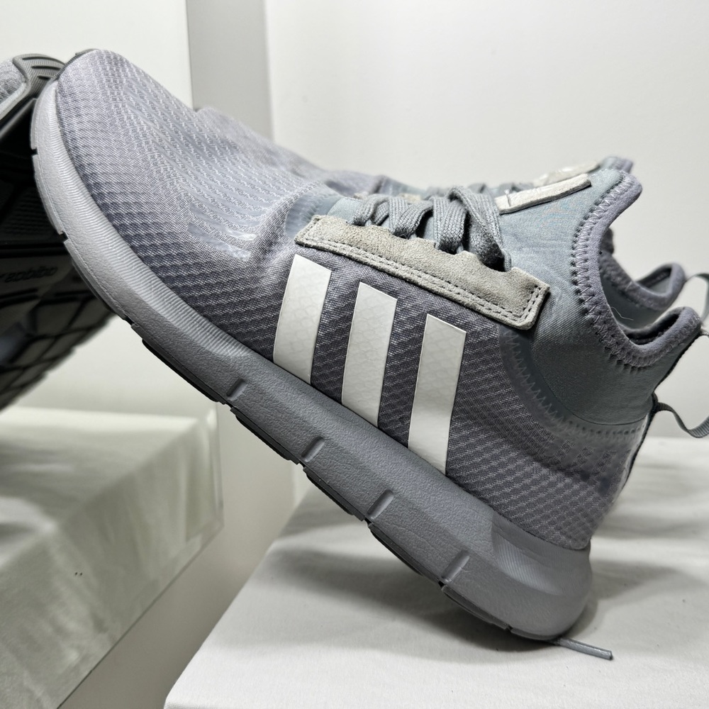 Adidas Swift Run X Trainer -Size 10 - image 2